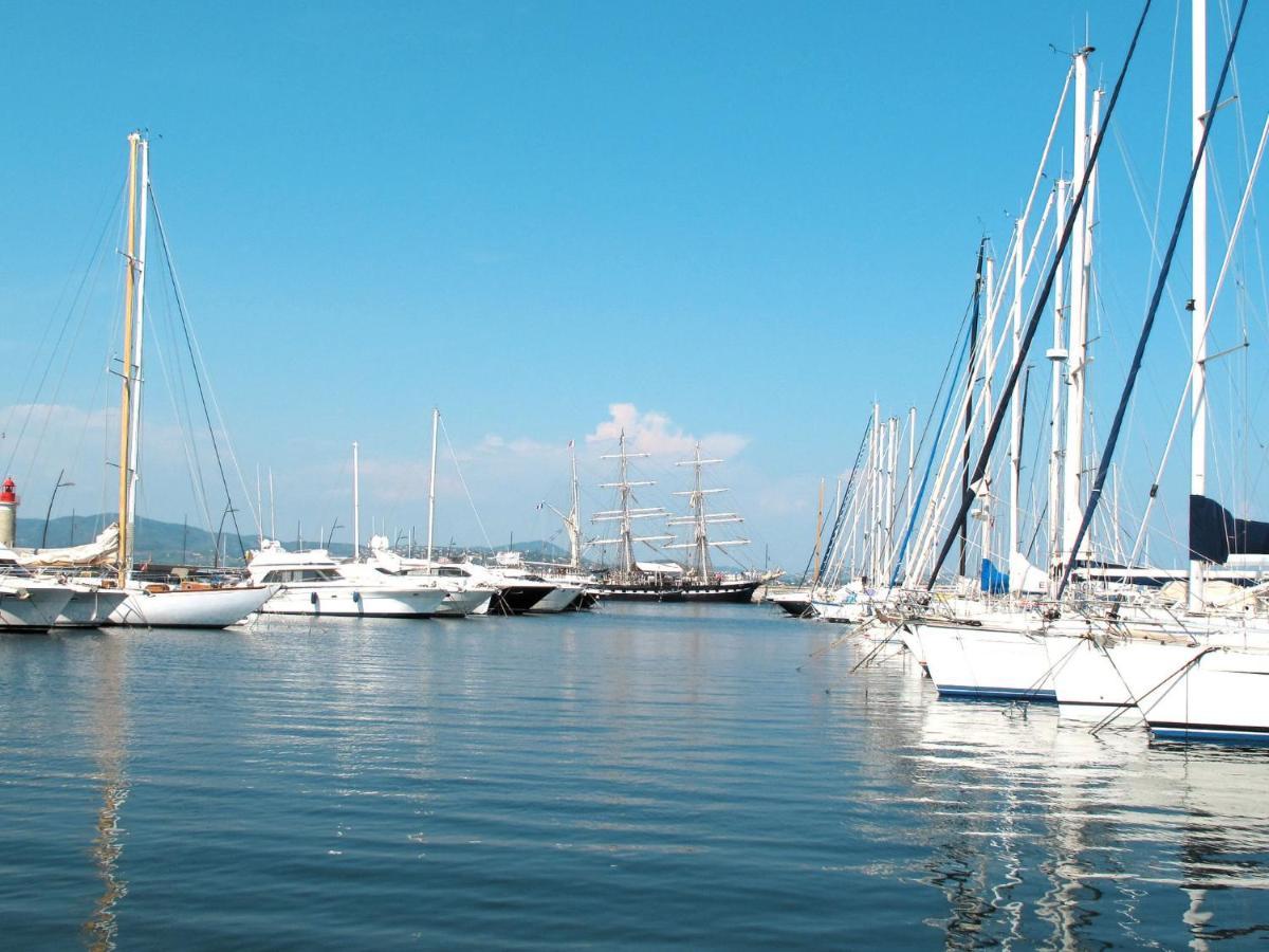 Les Des Muriers By Interhome Сasa de vacaciones Saint-Tropez